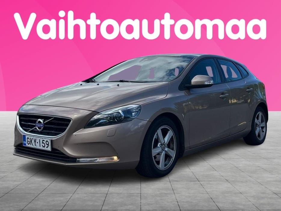 VOLVO V40 2014