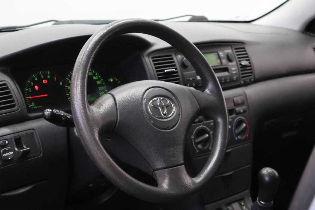 TOYOTA Corolla 2004