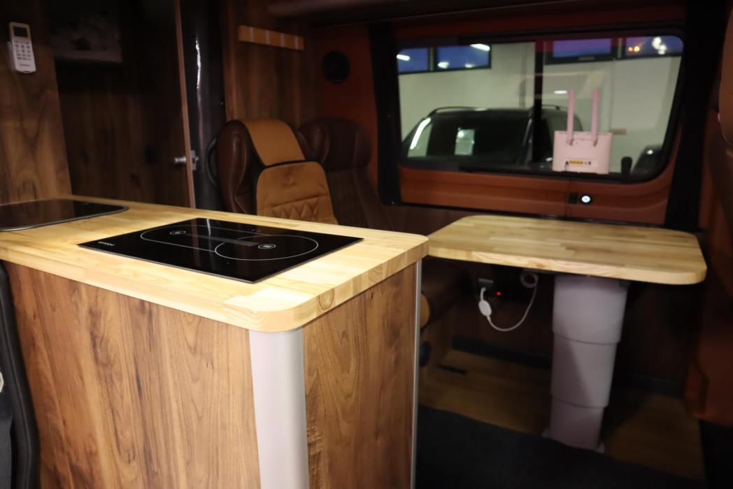 MERCEDES-BENZ Sprinter 2024