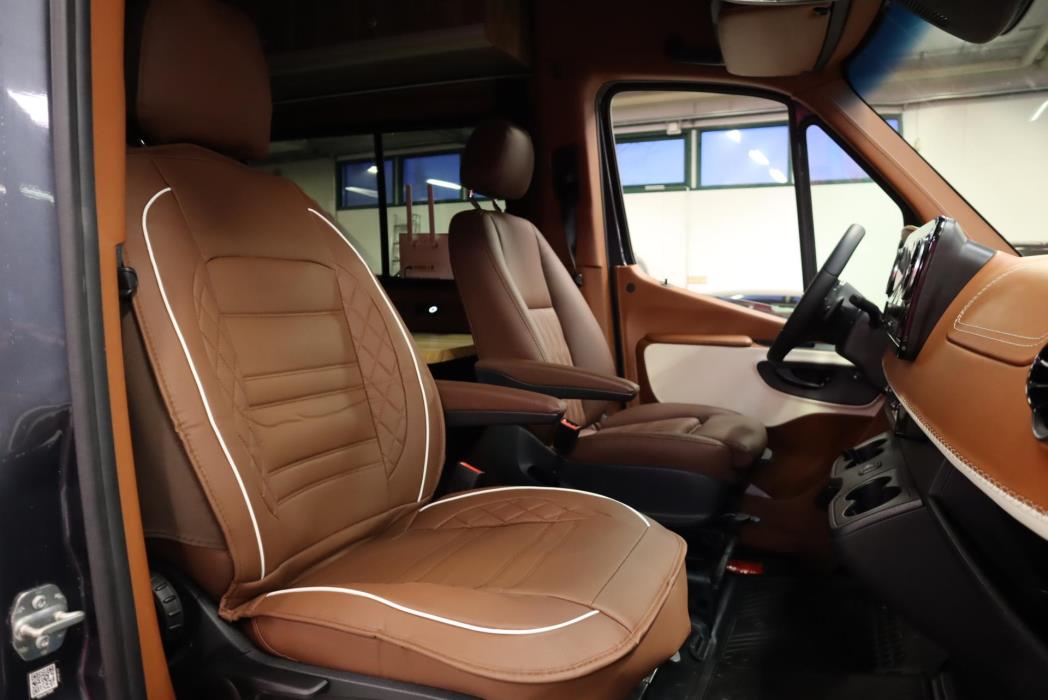 MERCEDES-BENZ Sprinter 2024