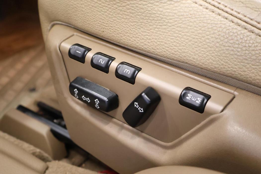 VOLVO V70 2008
