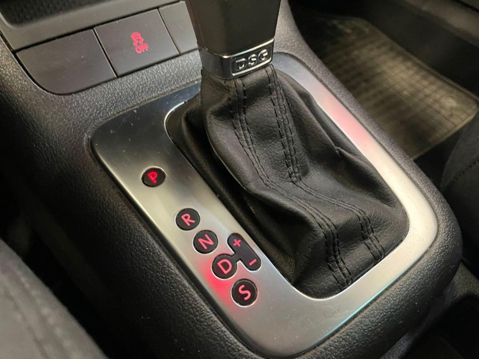 VOLKSWAGEN Golf Plus 2010