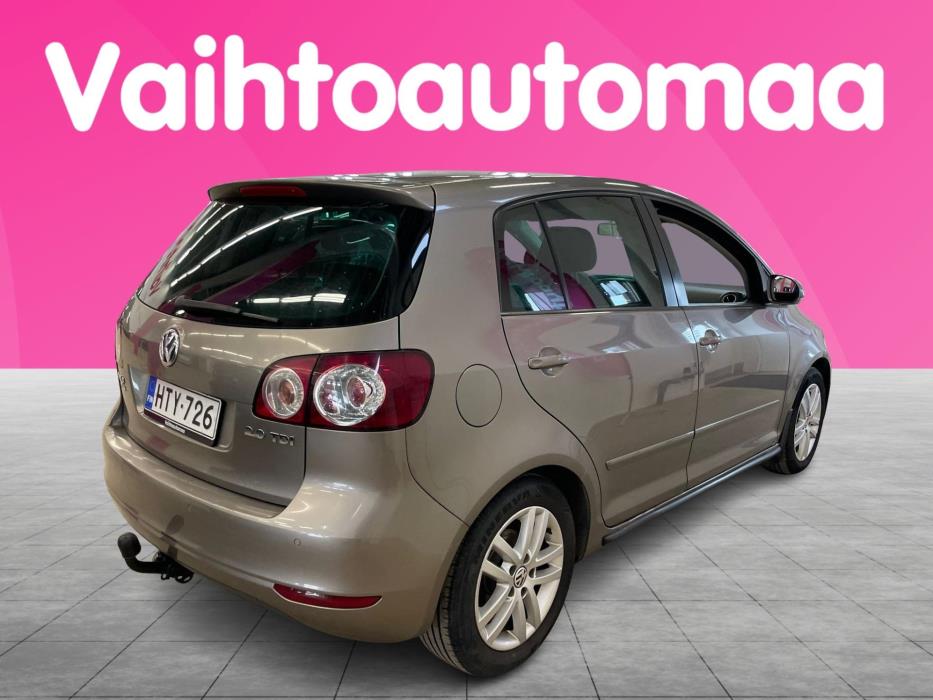 VOLKSWAGEN Golf Plus 2010