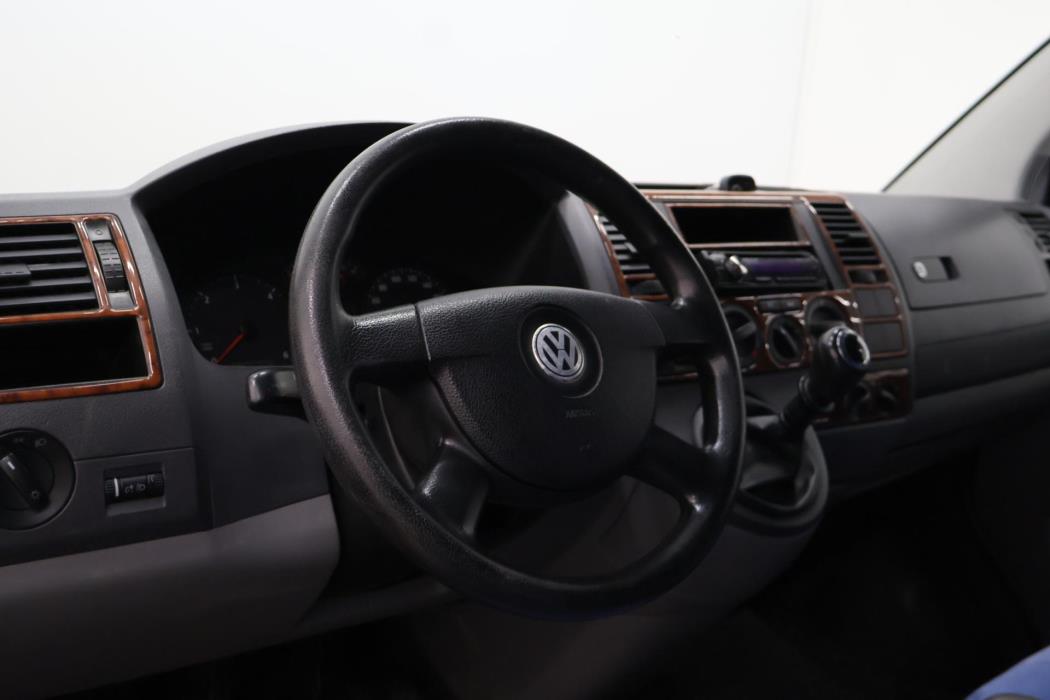 VOLKSWAGEN Transporter 2009