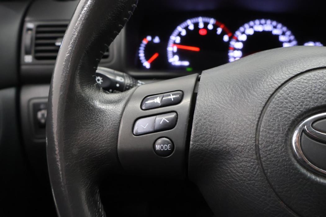 TOYOTA Corolla 2005