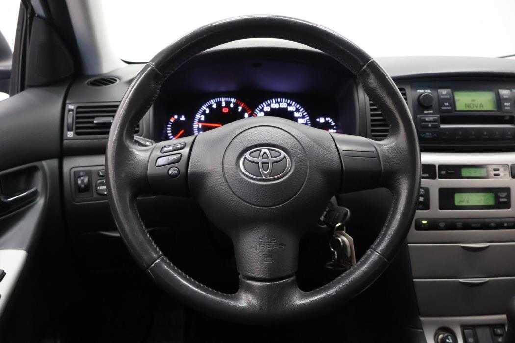 TOYOTA Corolla 2005
