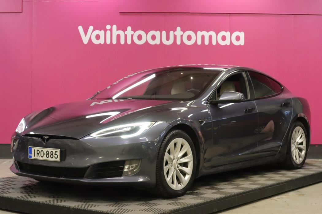 TESLA Model S 2019