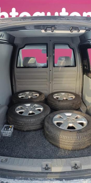 VOLKSWAGEN Caddy 2009