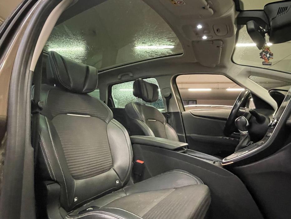 RENAULT Grand Scenic 2017