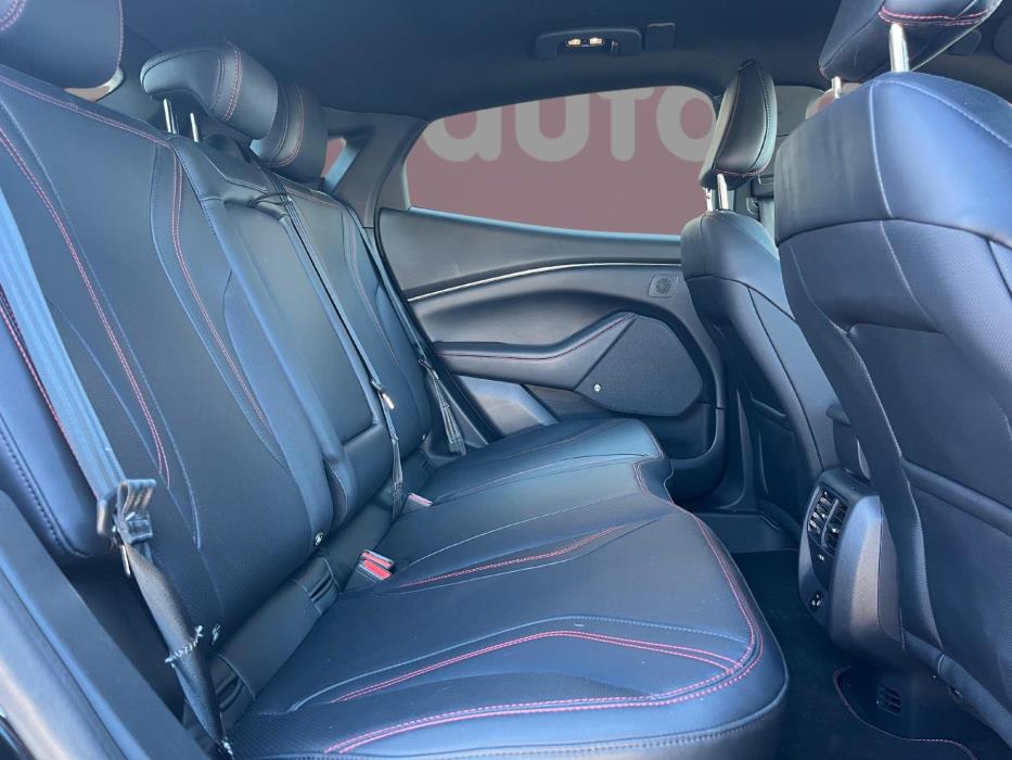 FORD Mustang Mach-E 2021