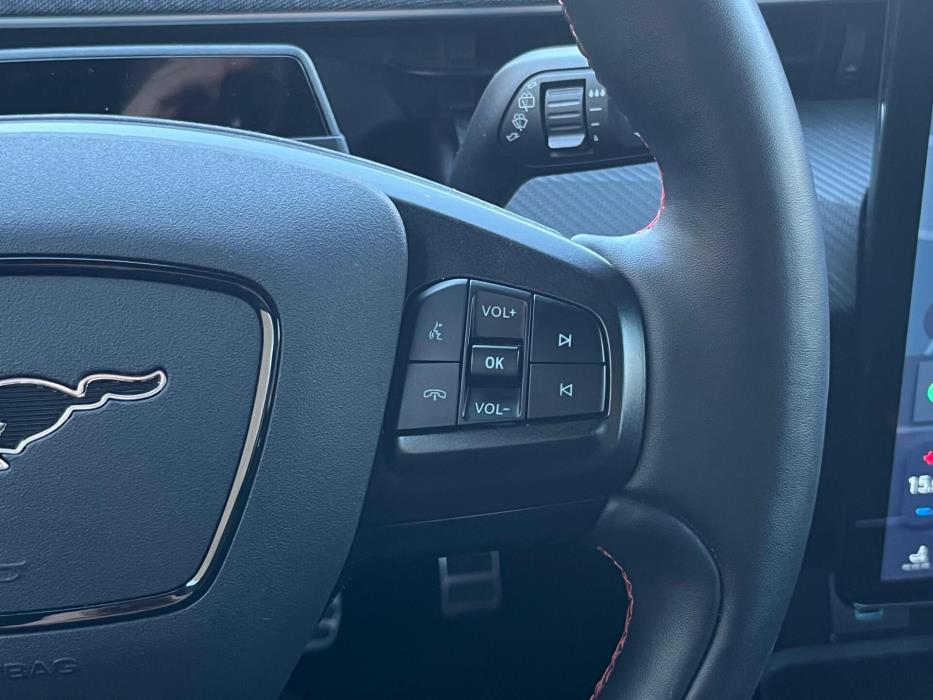 FORD Mustang Mach-E 2021