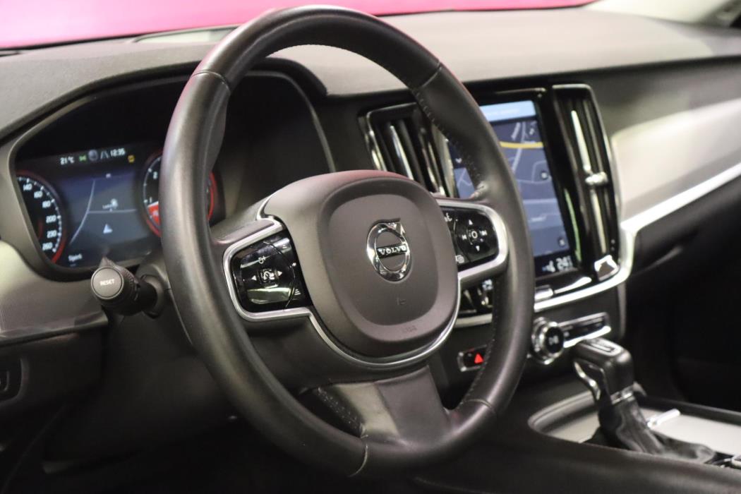 VOLVO V90 2017
