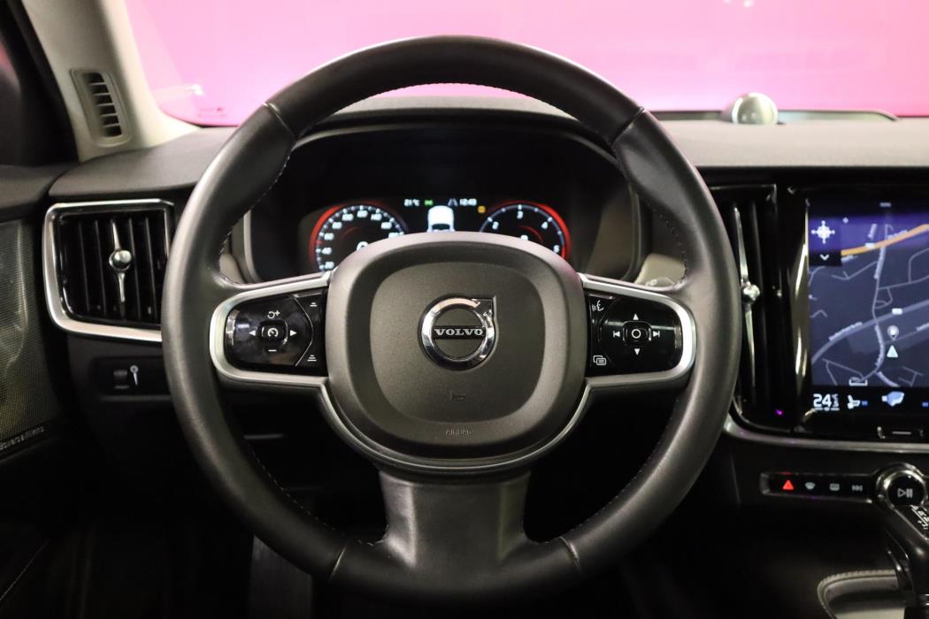 VOLVO V90 2017