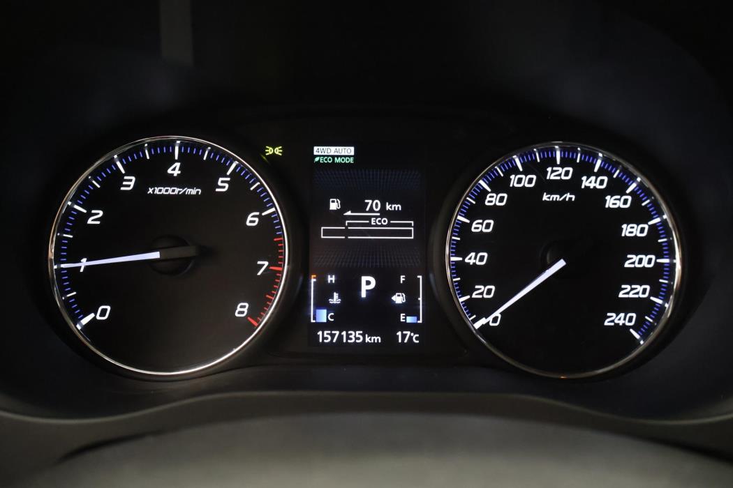MITSUBISHI Outlander 2016