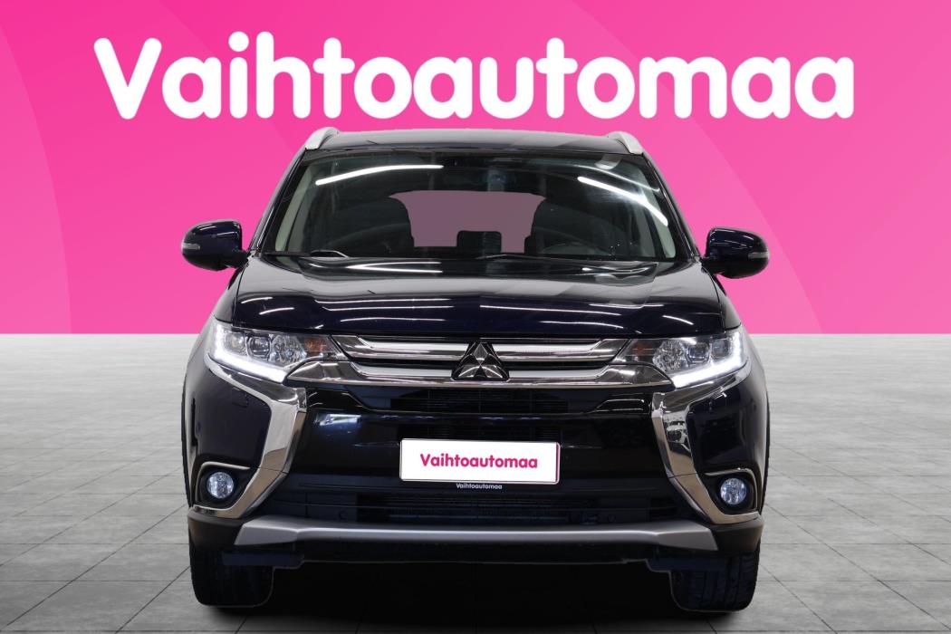 MITSUBISHI Outlander 2016