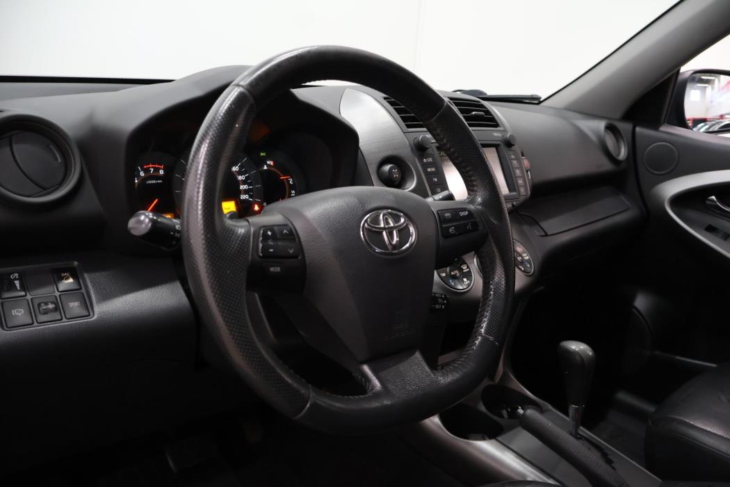 TOYOTA RAV4 2012