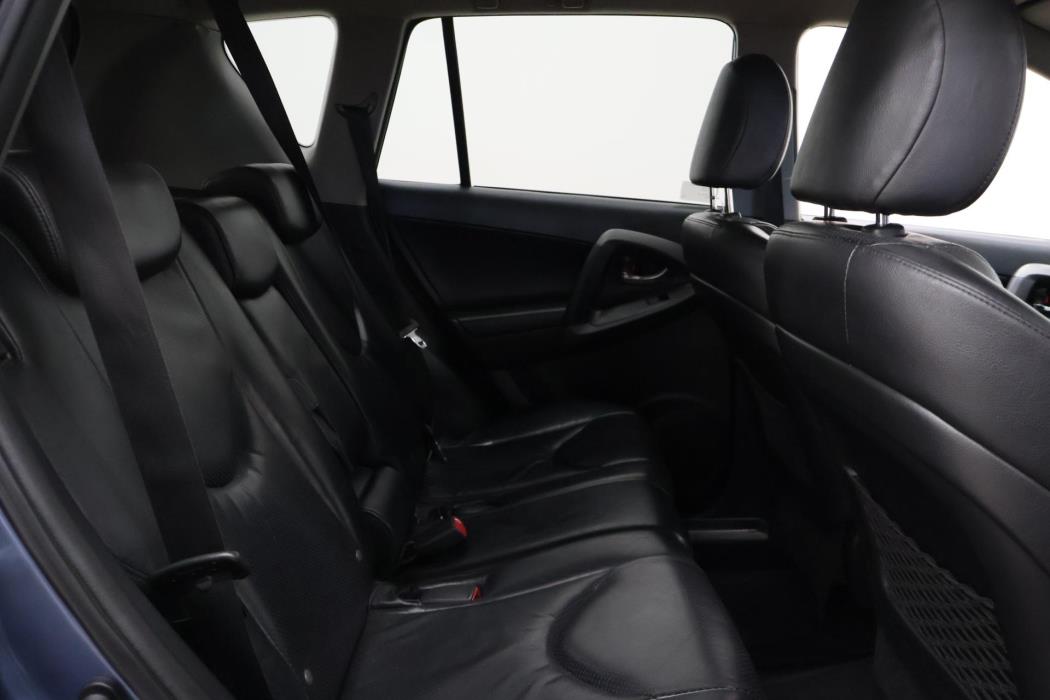 TOYOTA RAV4 2012
