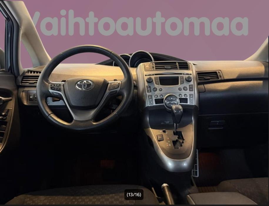 TOYOTA Verso 2009