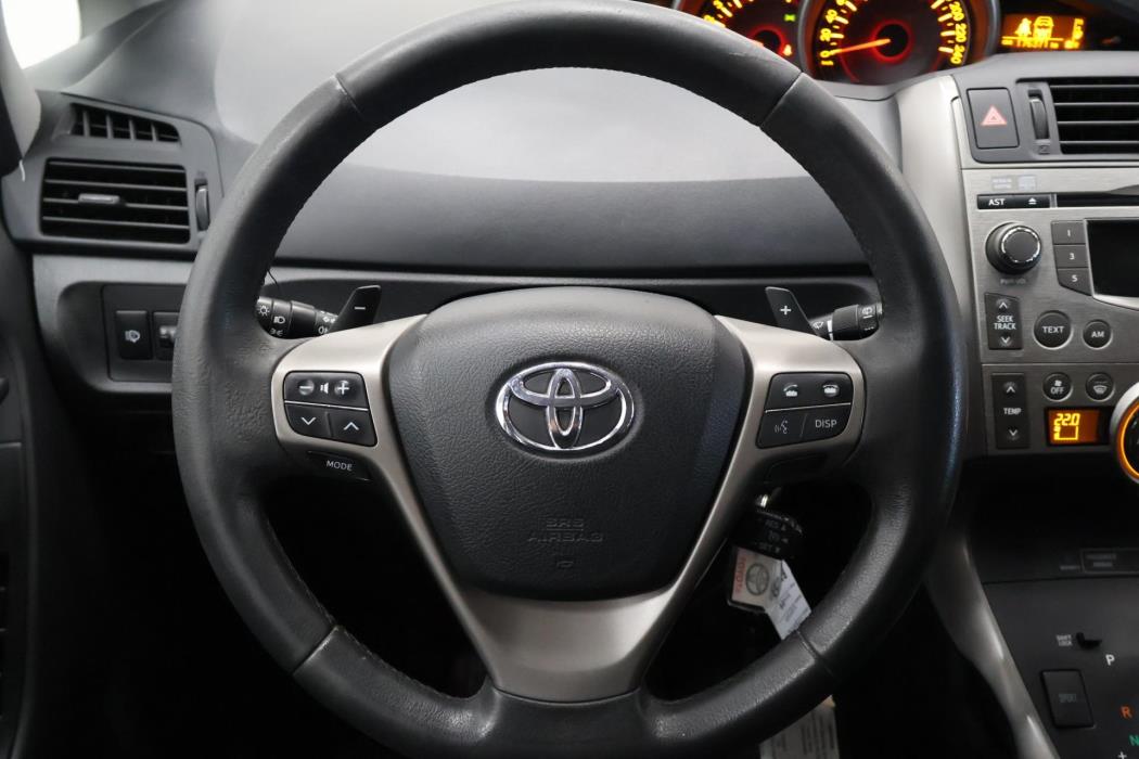 TOYOTA Verso 2009