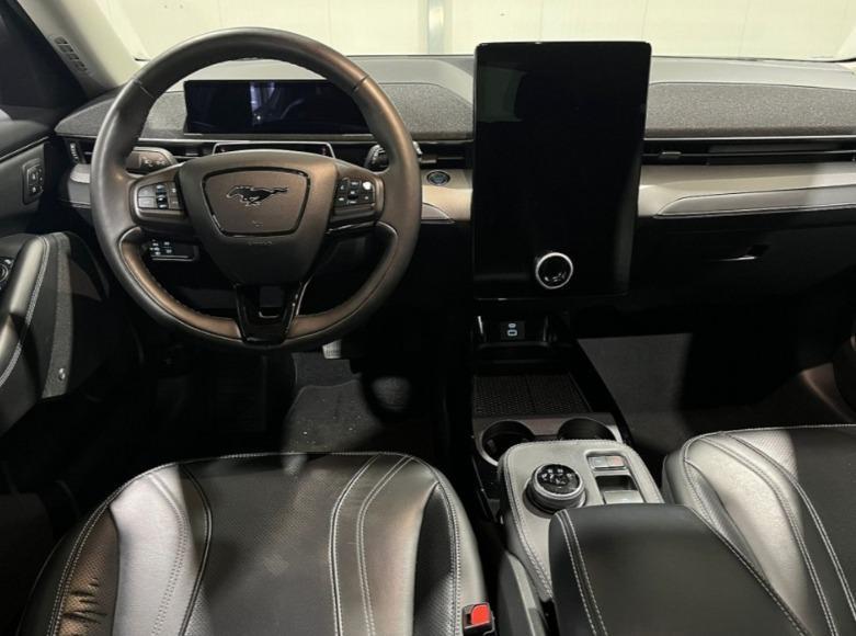 FORD Mustang Mach-E 2021