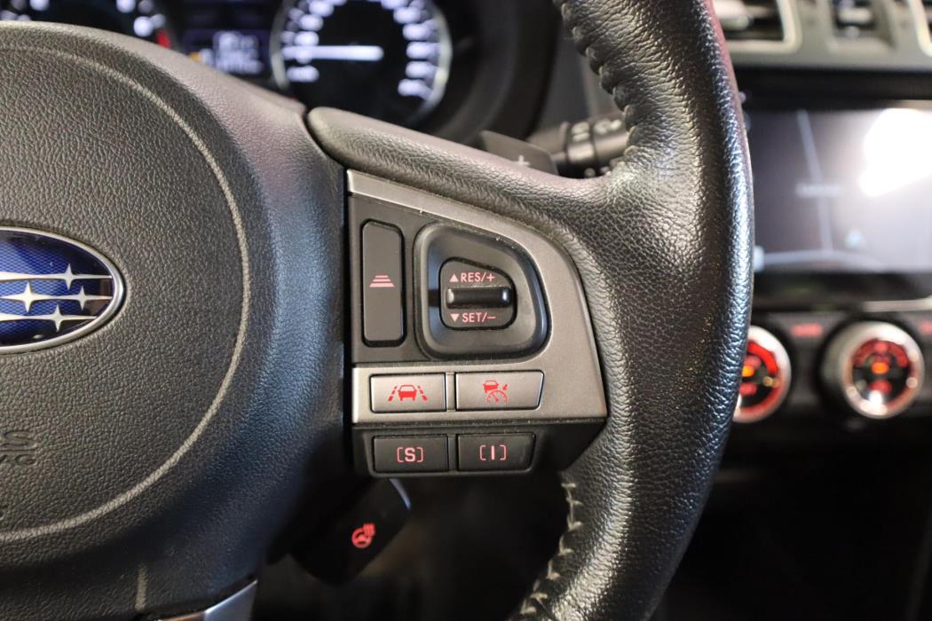 SUBARU Forester 2018