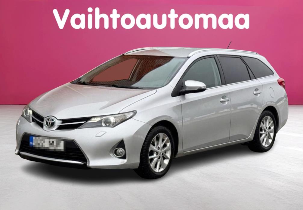 TOYOTA Auris 2013