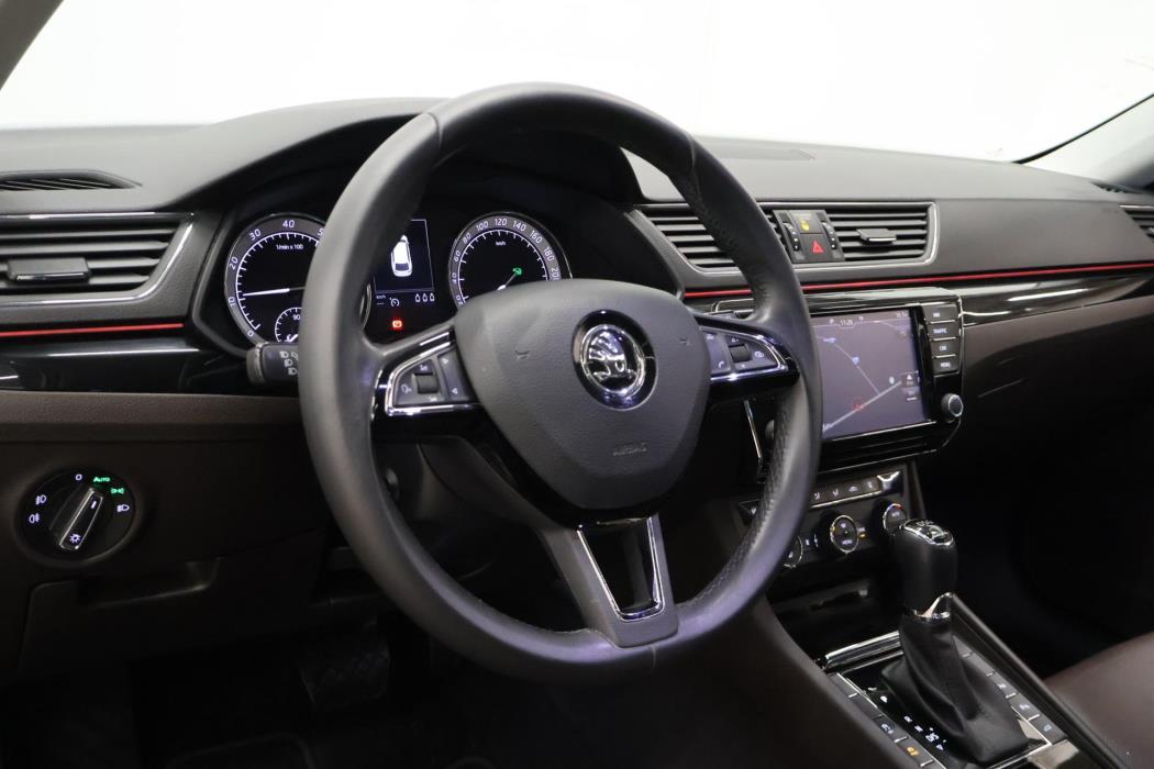 SKODA Superb 2017