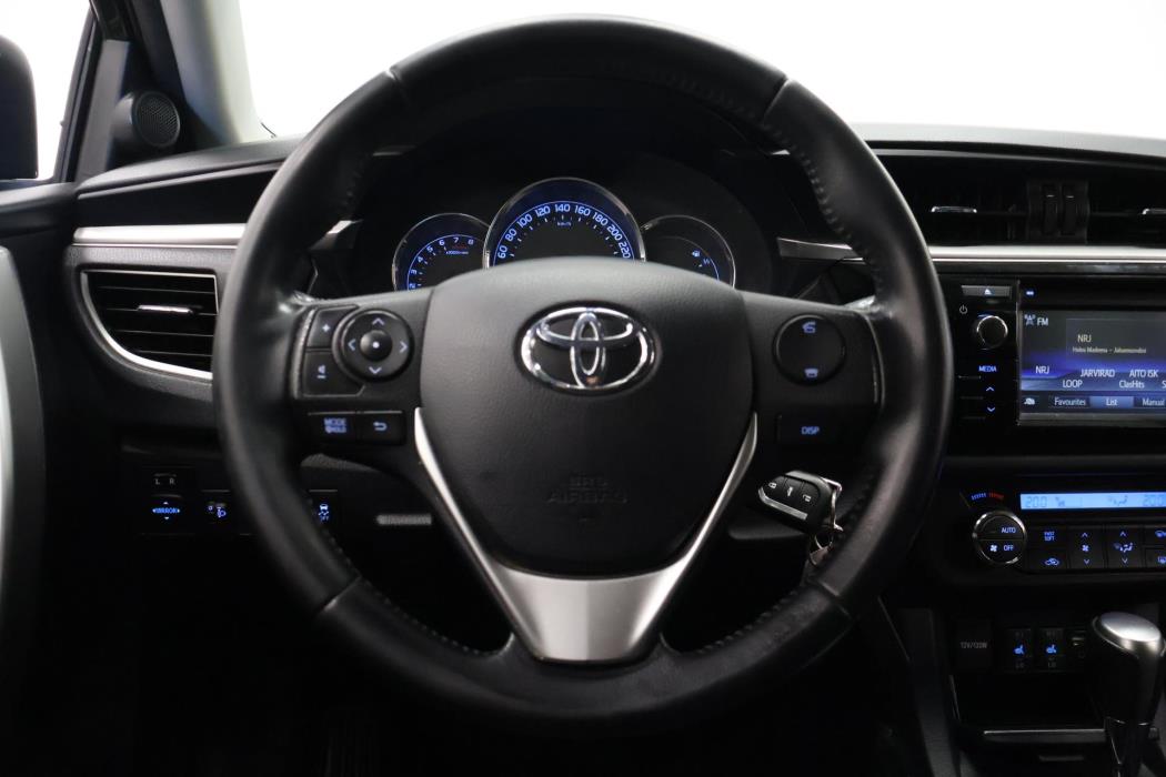 TOYOTA Corolla 2016