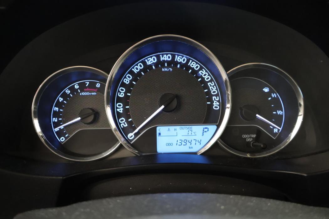 TOYOTA Corolla 2016
