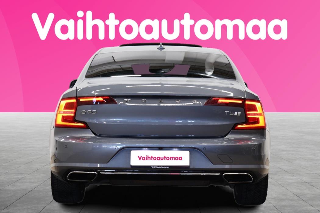 VOLVO S90 2018
