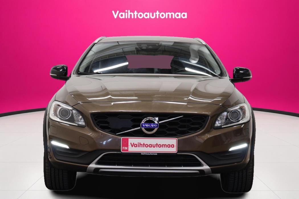 VOLVO V60 Cross Country 2017