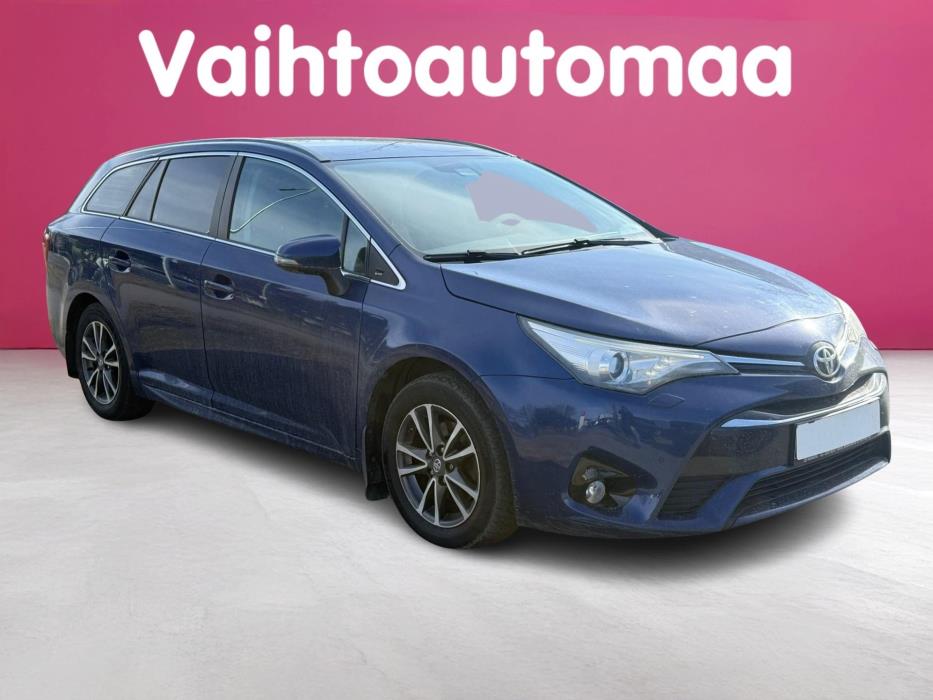 TOYOTA Avensis 2016