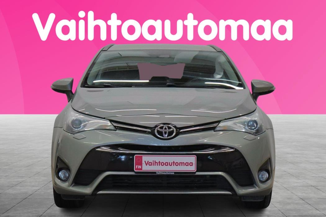 TOYOTA Avensis 2016
