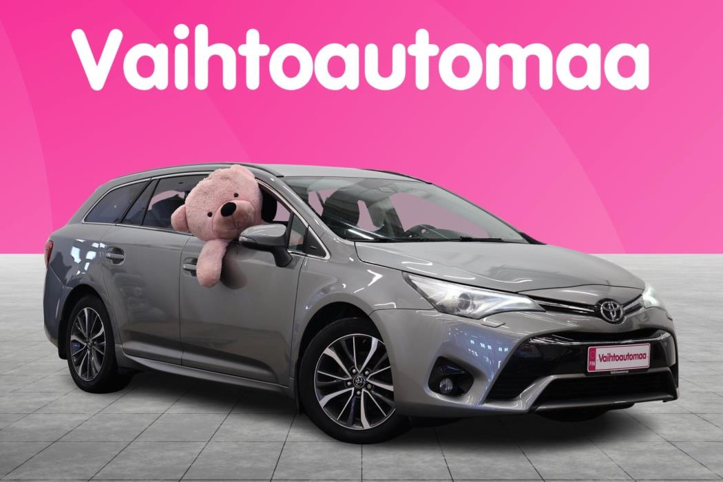 TOYOTA Avensis 2017