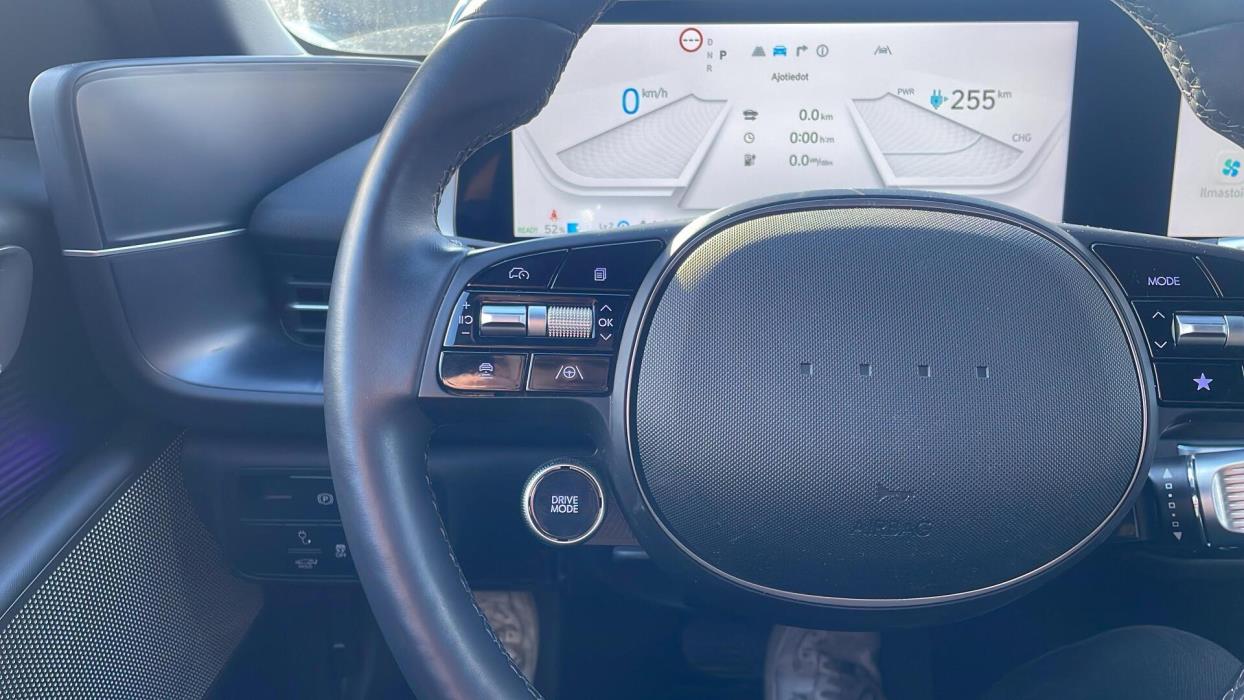 HYUNDAI Ioniq 6 2024