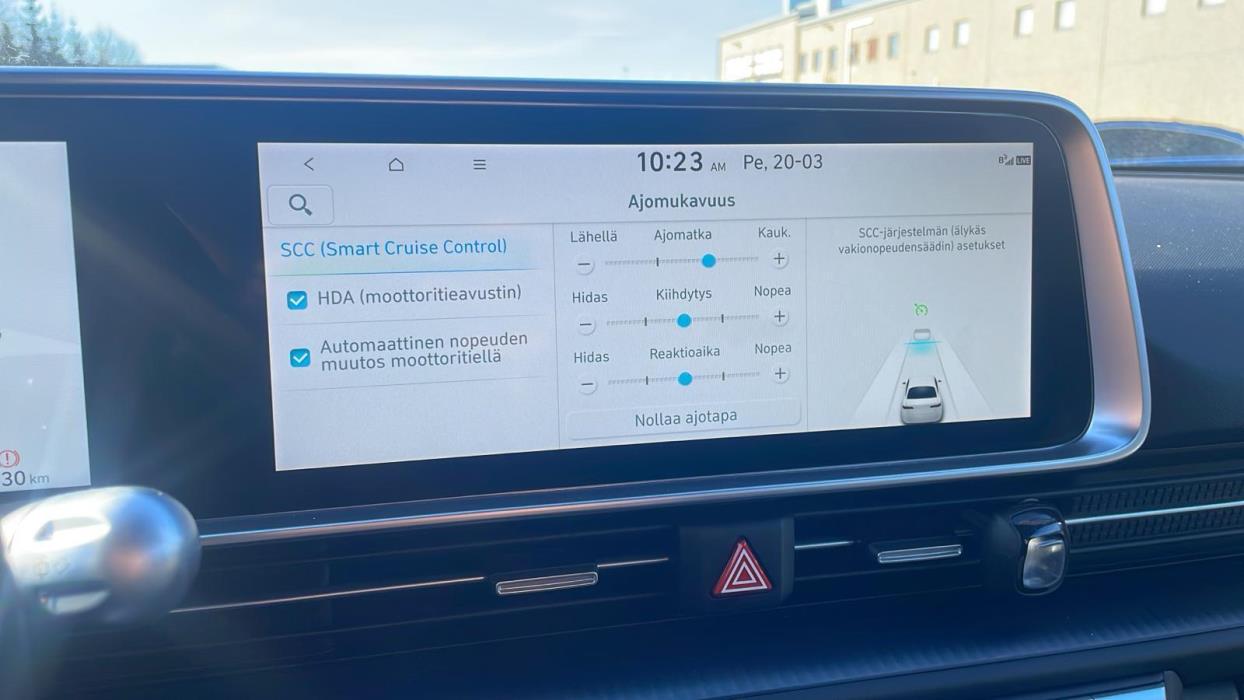 HYUNDAI Ioniq 6 2024