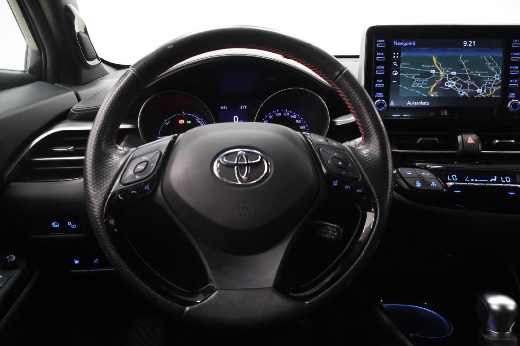 TOYOTA C-HR 2021