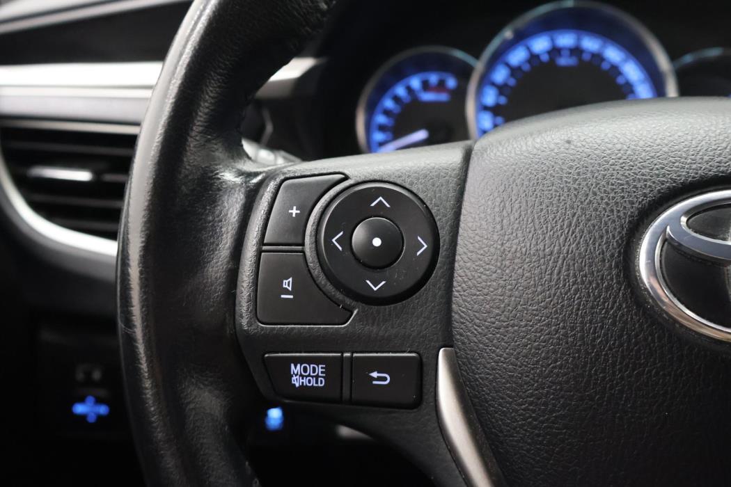 TOYOTA Corolla 2014