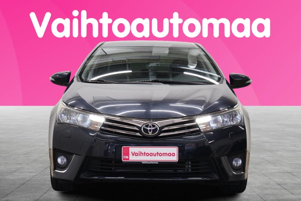 TOYOTA Corolla 2014