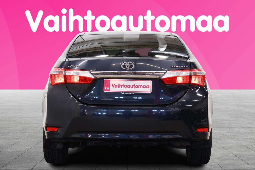 TOYOTA Corolla 2014