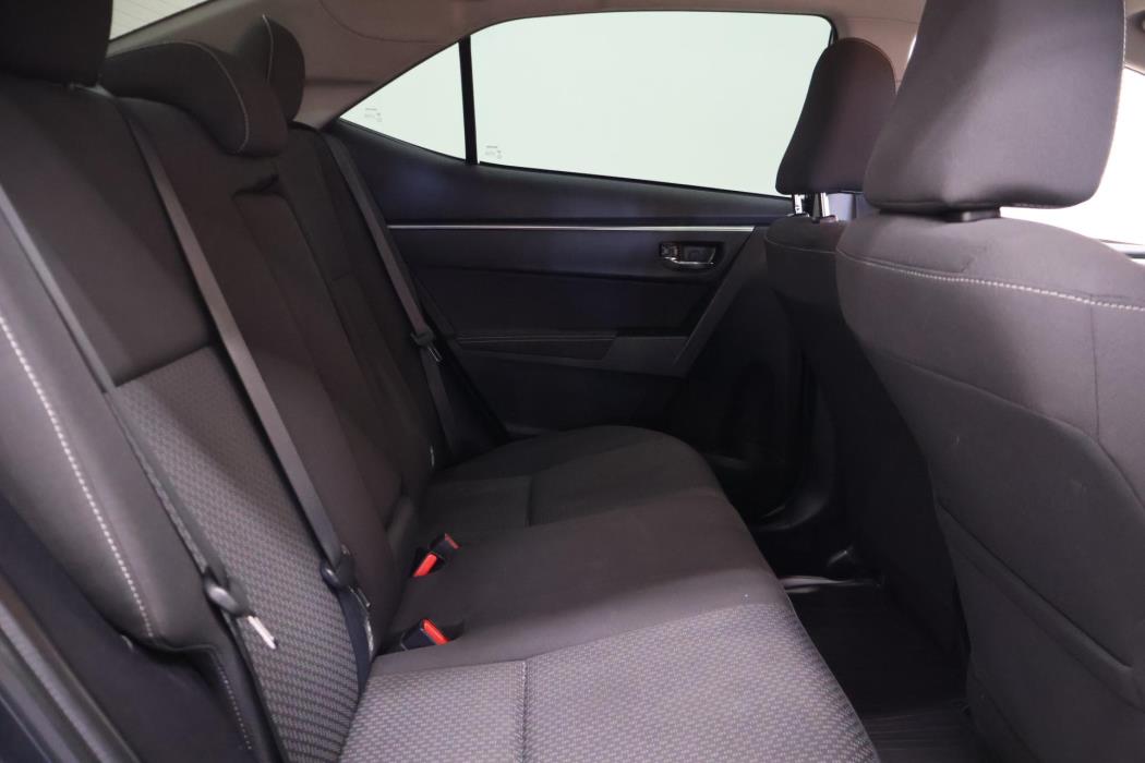 TOYOTA Corolla 2014
