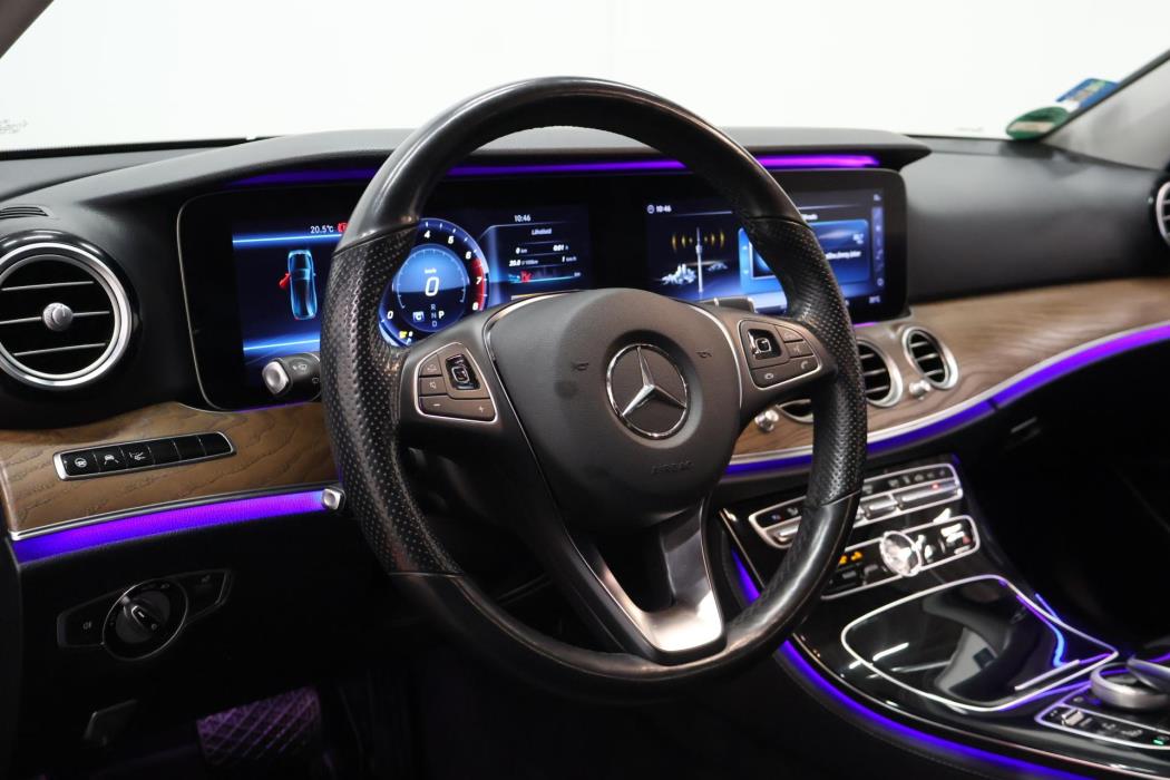 MERCEDES-BENZ E 2017