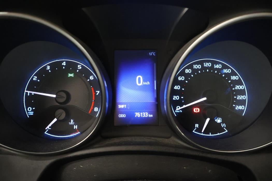 TOYOTA Auris 2017