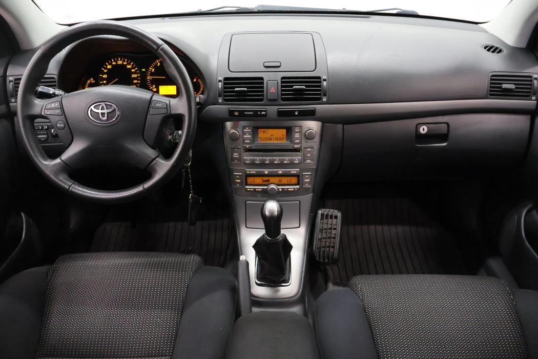 TOYOTA Avensis 2006