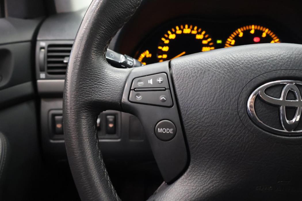 TOYOTA Avensis 2006