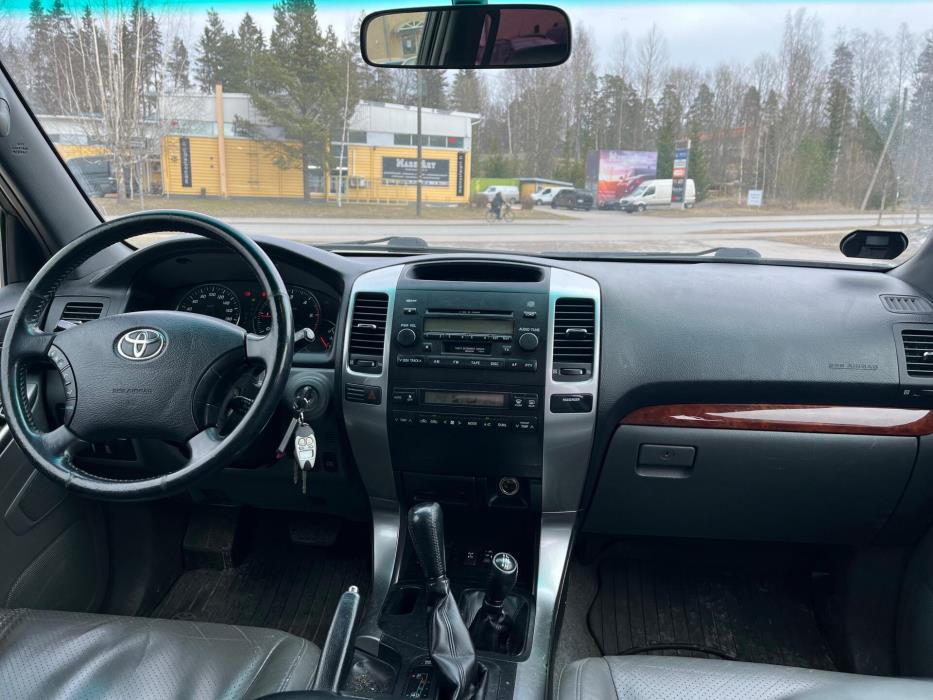 TOYOTA Land Cruiser 2008