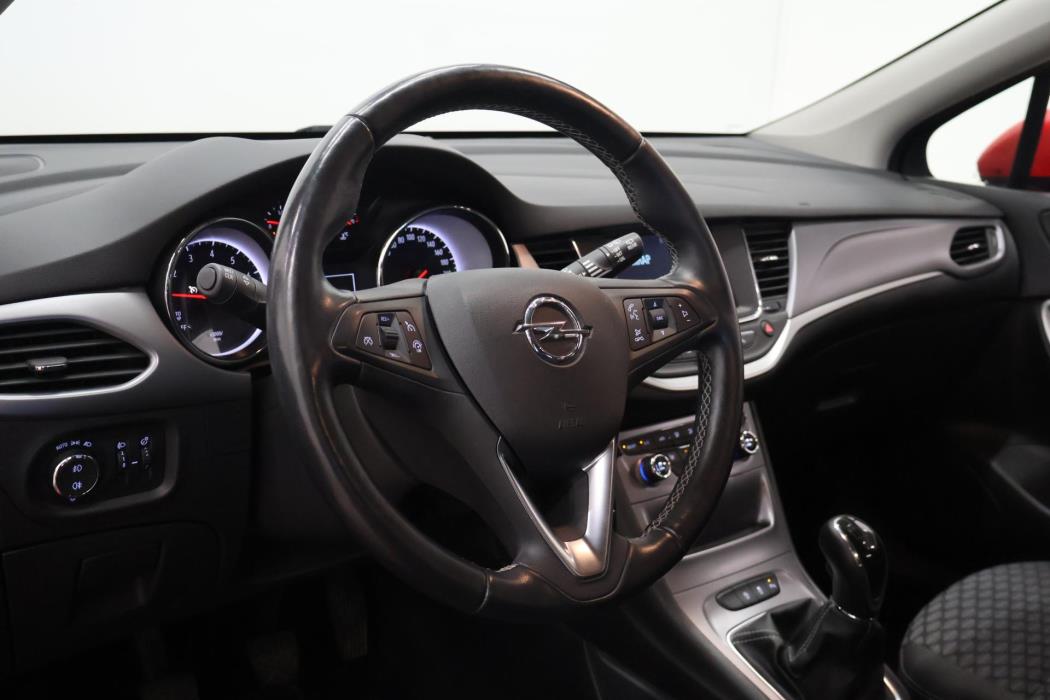 OPEL Astra 2018