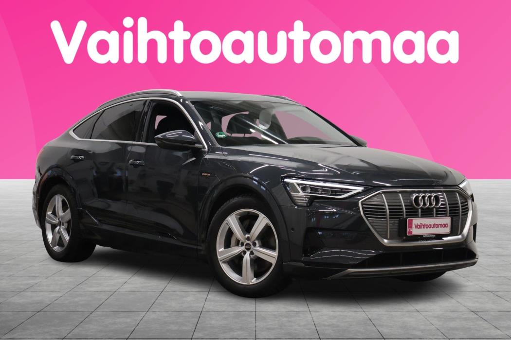 AUDI e-tron 2023