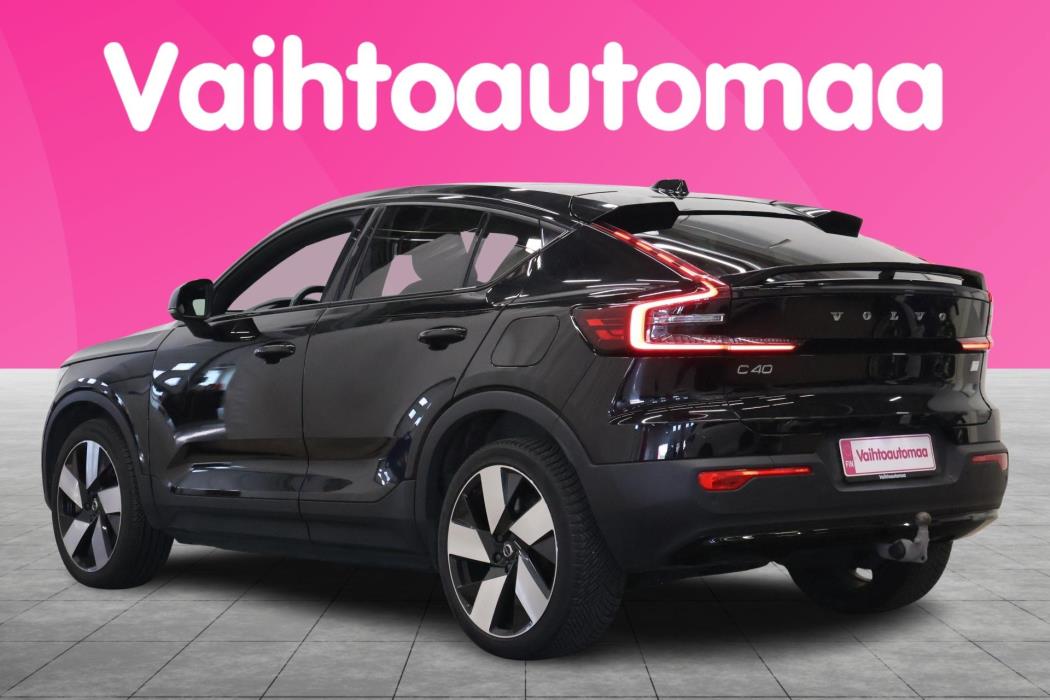VOLVO C40 2023
