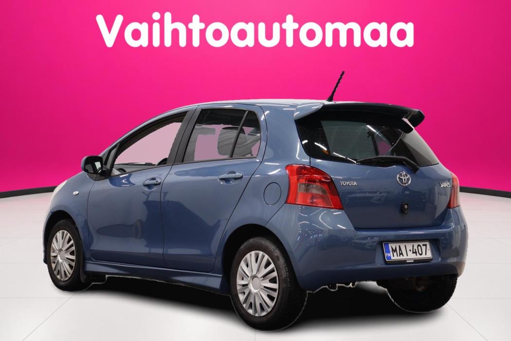 TOYOTA Yaris 2006